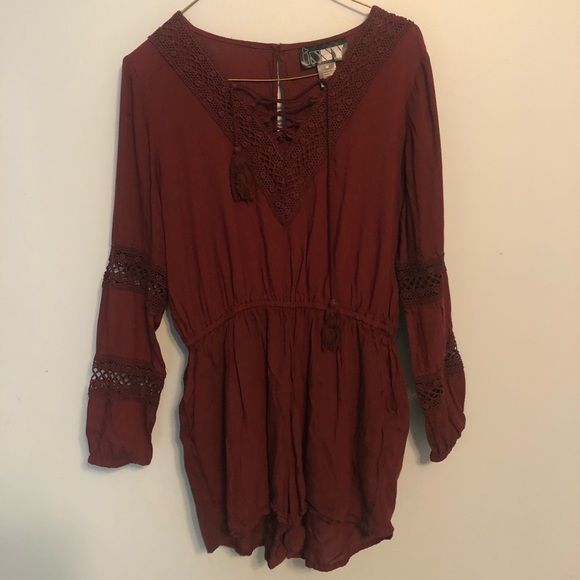 IN NY Romper Burgundy Lace Medium - Picture 3 of 6